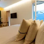 アパートホテル Casa 3 - Os Lugares De Castraleuca 4*